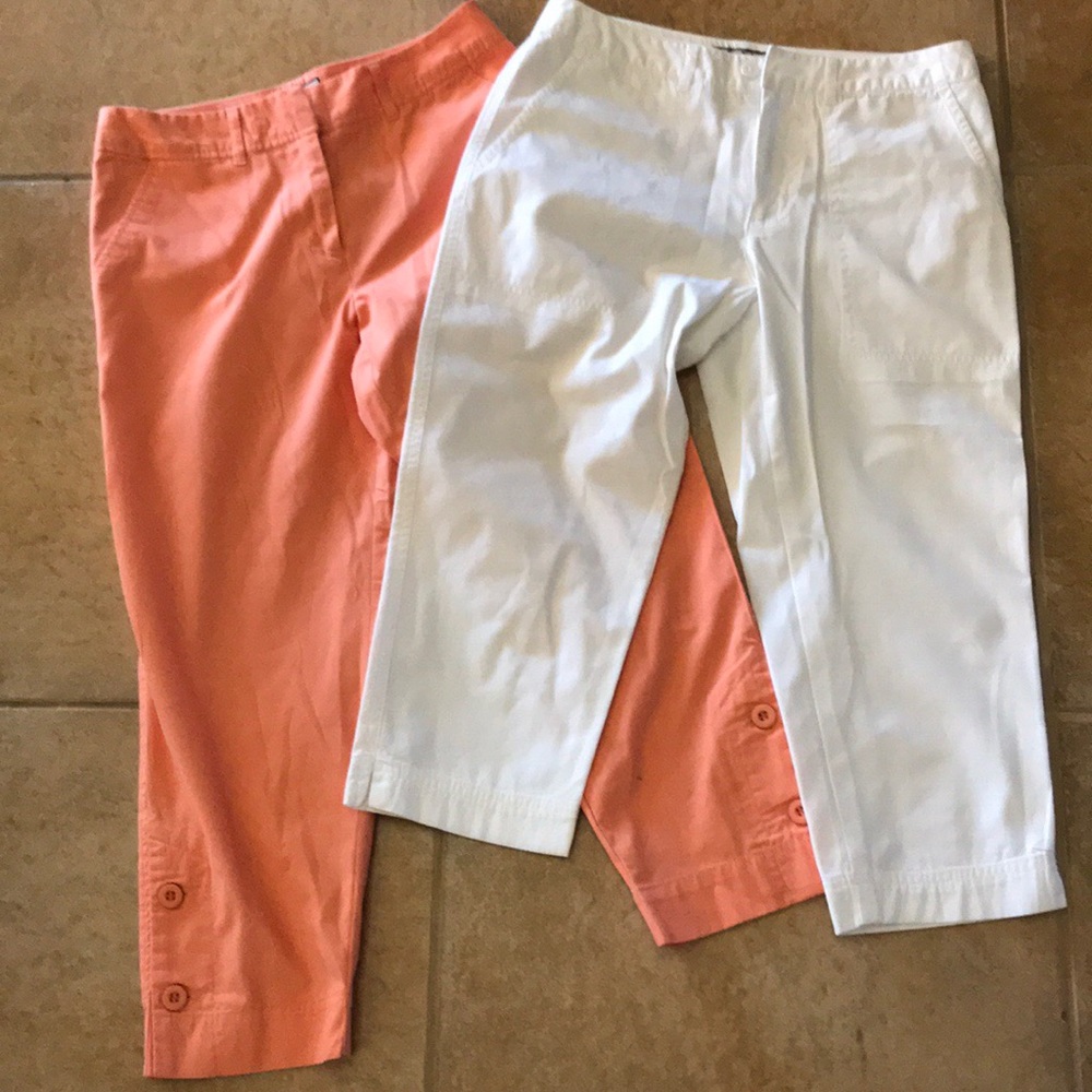 KHAKIS Lot/2 Capri Pants 2P